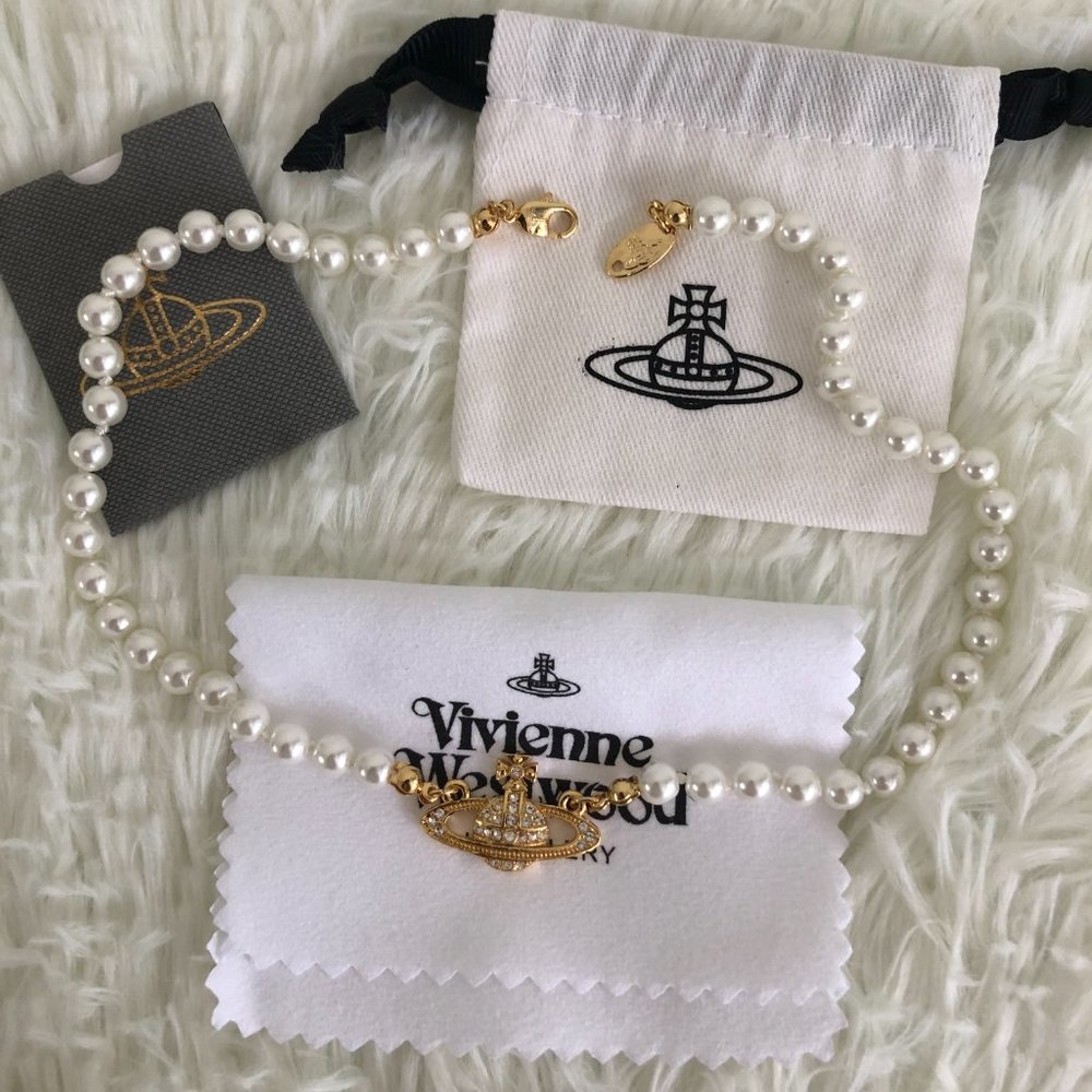 Vivienne Westwood Gold Orb Pearl Choker